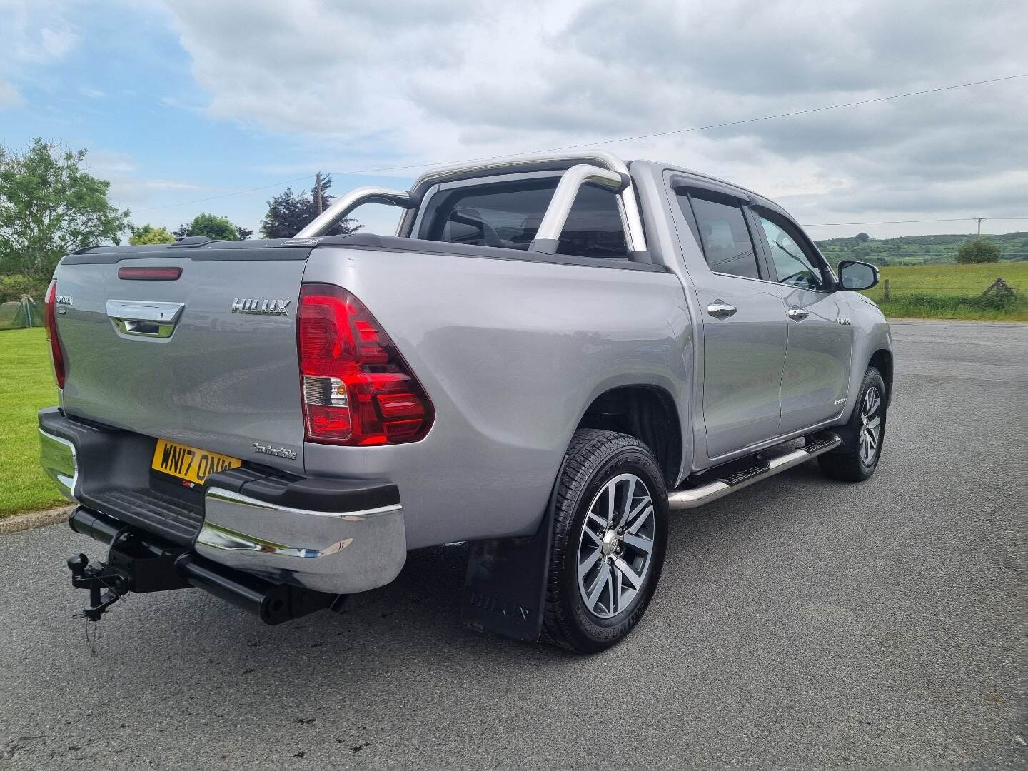 Toyota Hilux DIESEL in Armagh