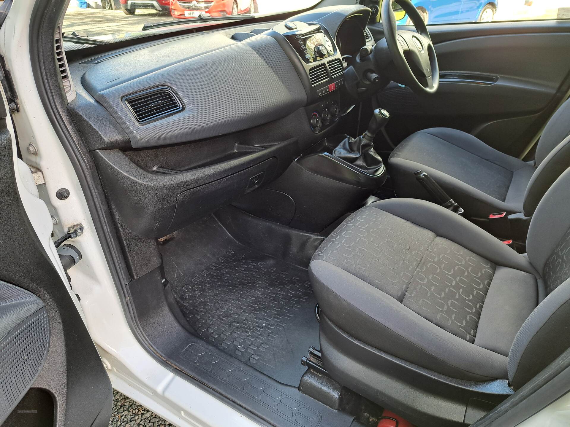Sep 2018 Fiat Doblo 1.3 MULTIJET DIESEL 16V- 1 COMPANY OWNER