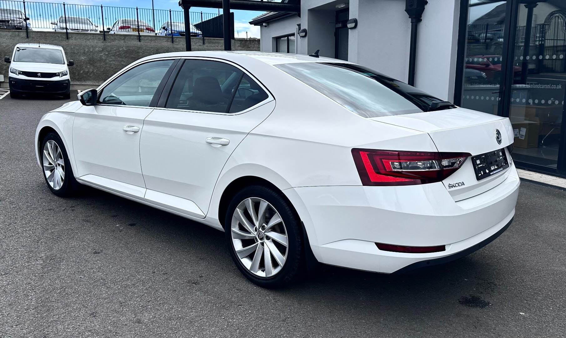 Skoda Superb DIESEL HATCHBACK in Fermanagh