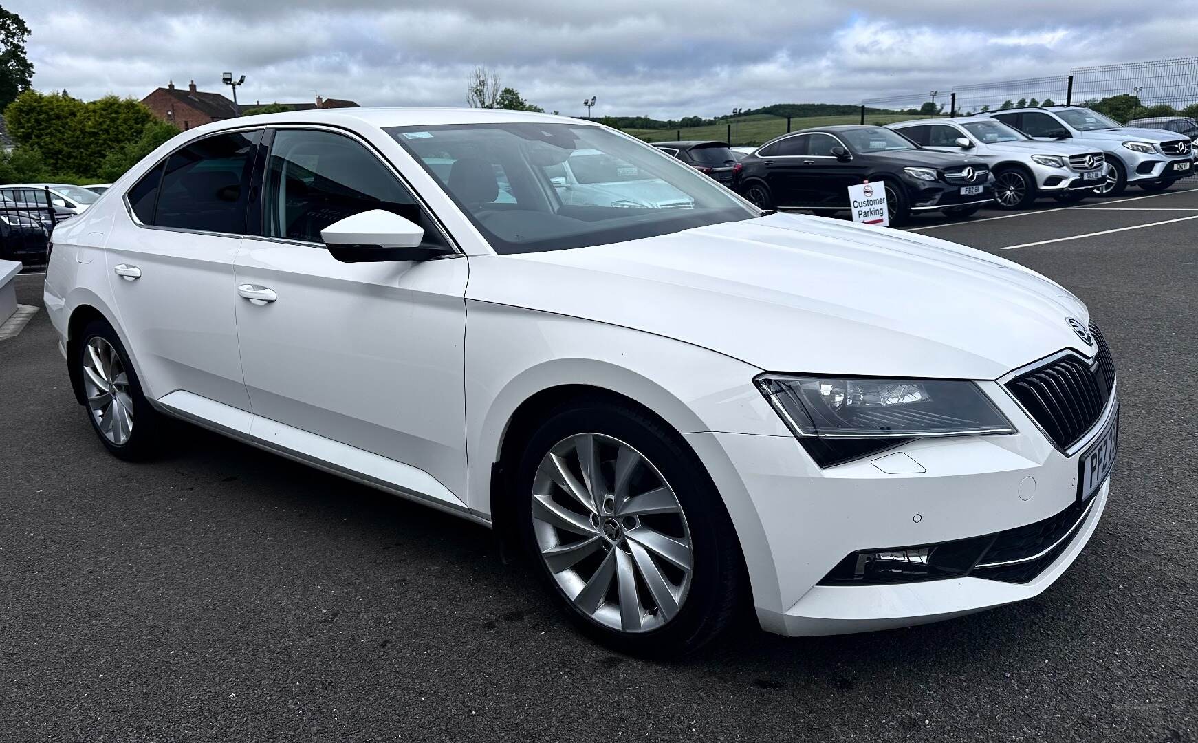 Skoda Superb DIESEL HATCHBACK in Fermanagh