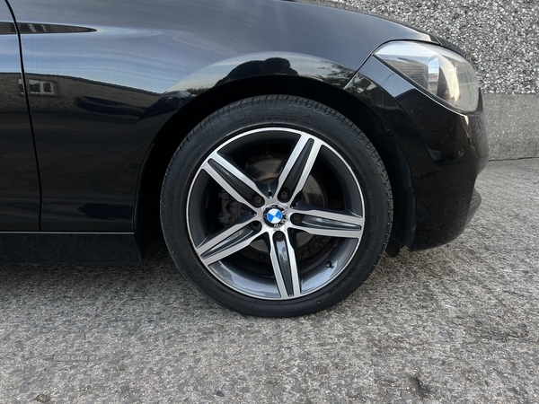 BMW 1 Series HATCHBACK in Down