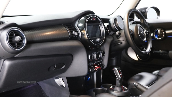 MINI Hatch 2.0 Cooper S Exclusive Hatchback 3dr Petrol Steptronic Euro 6 (s/s) (192 ps) in City of Edinburgh