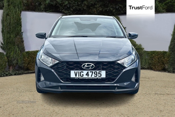 Hyundai i20 1.0T GDi 48V MHD SE Connect 5dr DCT - REVERSING CAMERA, BLUETOOTH, AIR CON - TAKE ME HOME in Armagh