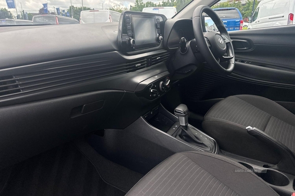 Hyundai i20 1.0T GDi 48V MHD SE Connect 5dr DCT - REVERSING CAMERA, BLUETOOTH, AIR CON - TAKE ME HOME in Armagh