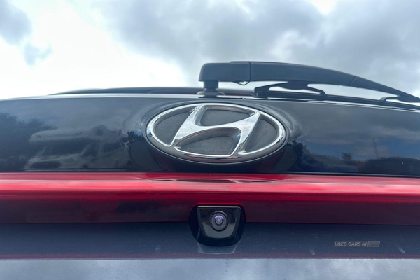 Hyundai i20 1.0T GDi 48V MHD SE Connect 5dr DCT - REVERSING CAMERA, BLUETOOTH, AIR CON - TAKE ME HOME in Armagh