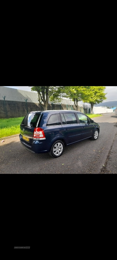 Vauxhall Zafira 1.6i [115] Design 5dr in Antrim