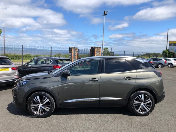 Peugeot 3008 DIESEL ESTATE in Derry / Londonderry