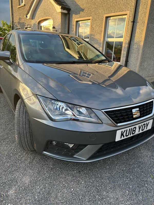 Seat Leon 1.6 TDI SE Dynamic Technology 5dr in Down