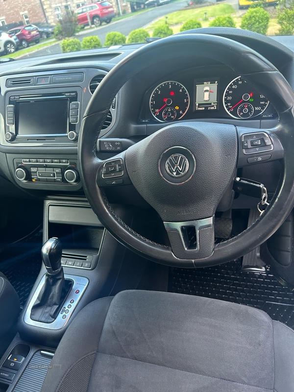 Volkswagen Tiguan 2.0 TDi BlueMotion Tech SE 5dr DSG in Antrim
