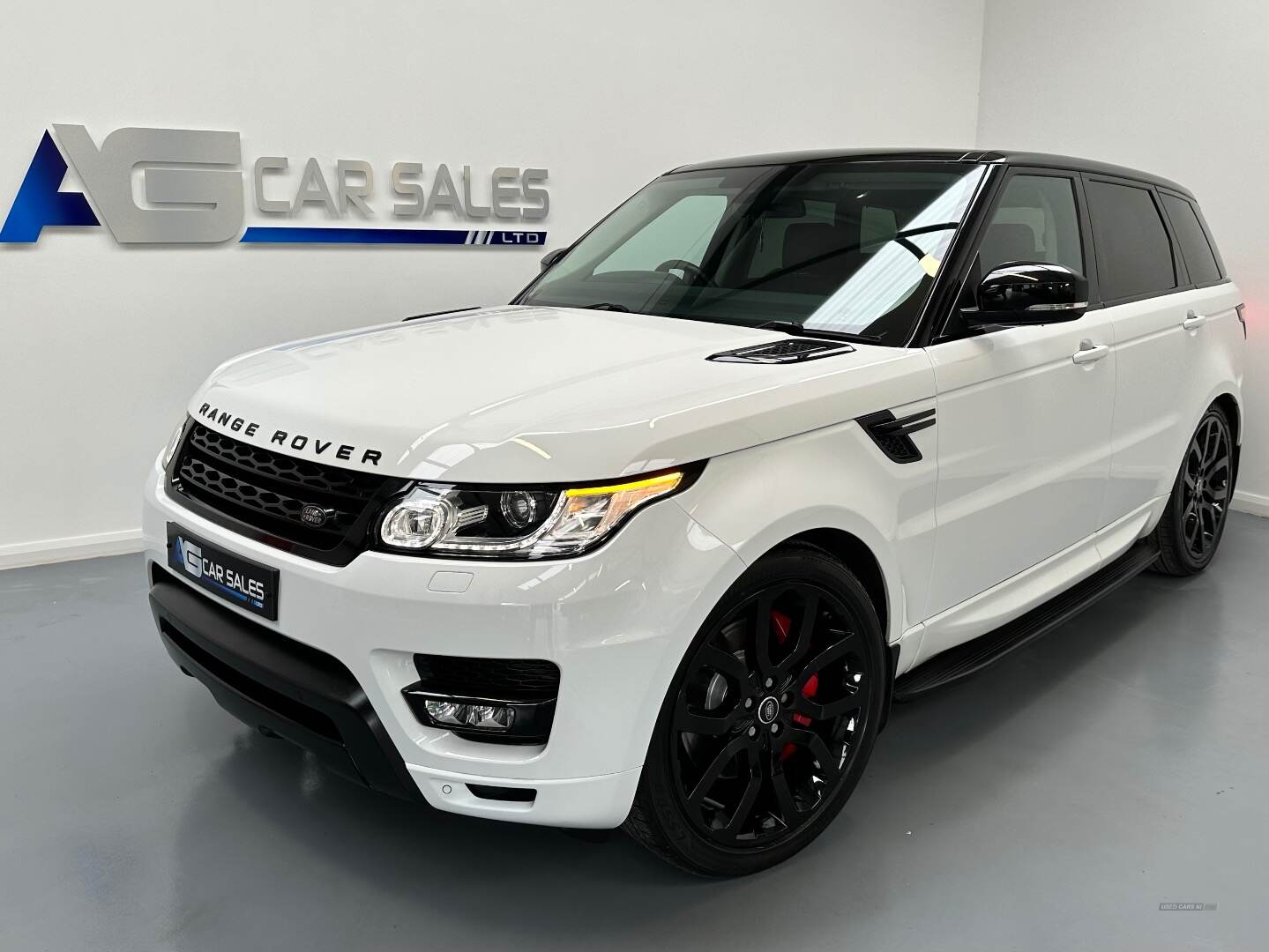 Land Rover Range Rover Sport DIESEL ESTATE in Tyrone