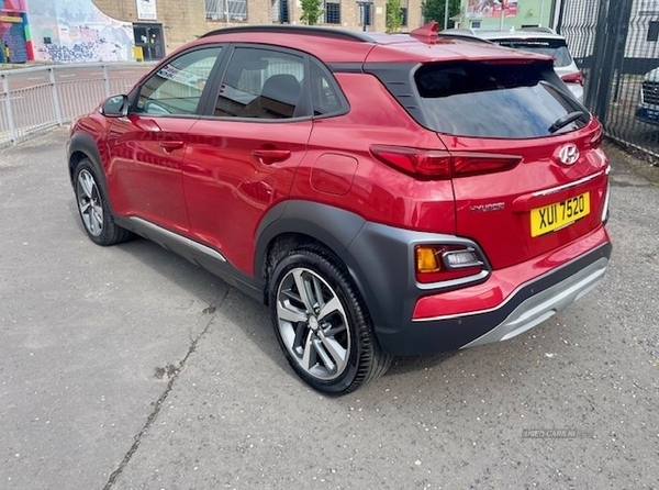 Hyundai Kona HATCHBACK in Down