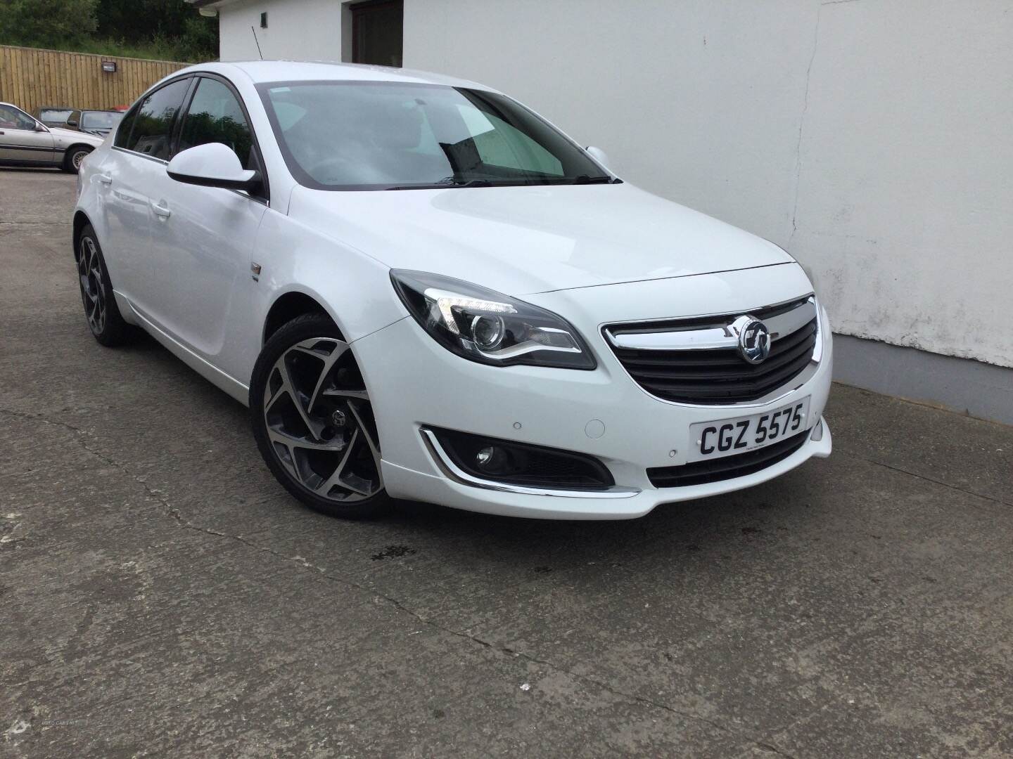 Vauxhall Insignia DIESEL HATCHBACK in Derry / Londonderry