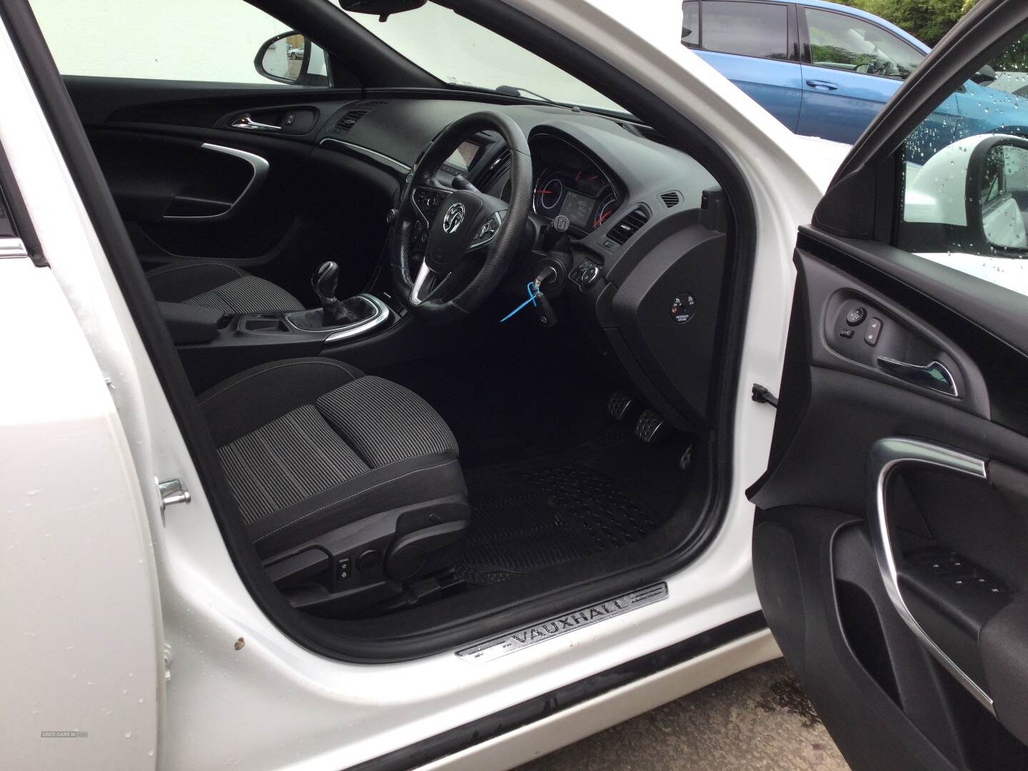 Vauxhall Insignia DIESEL HATCHBACK in Derry / Londonderry