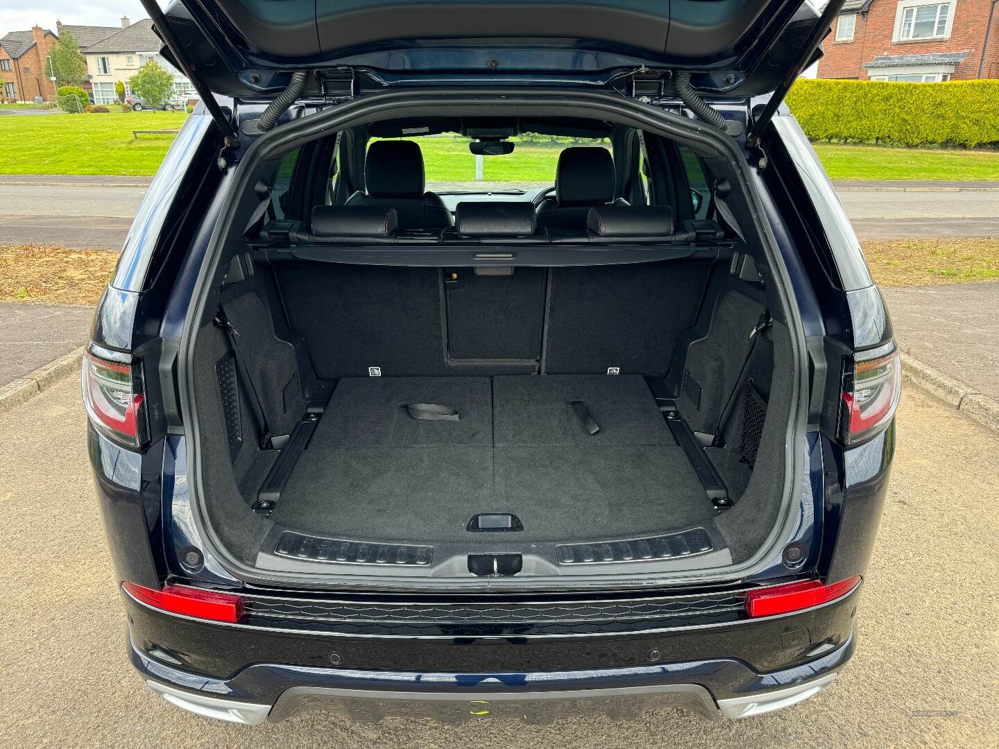 Land Rover Discovery Sport DIESEL SW in Antrim