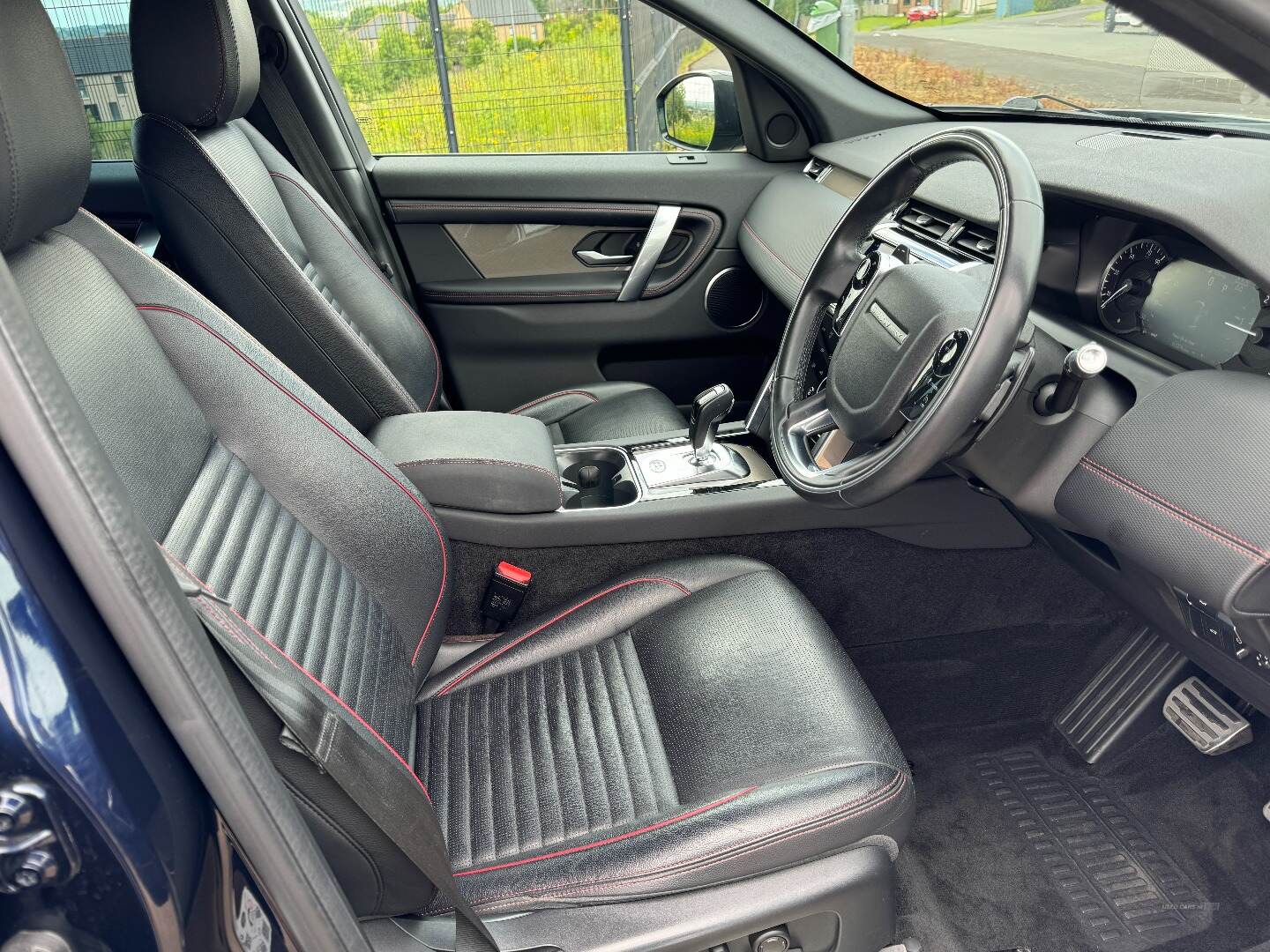 Land Rover Discovery Sport DIESEL SW in Antrim