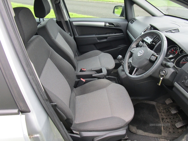 Vauxhall Zafira ESTATE in Antrim