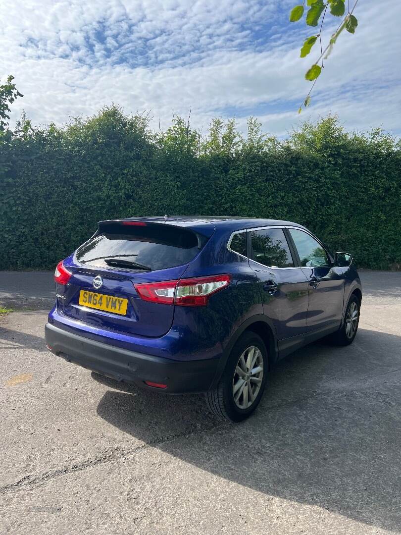 Nissan Qashqai HATCHBACK in Armagh