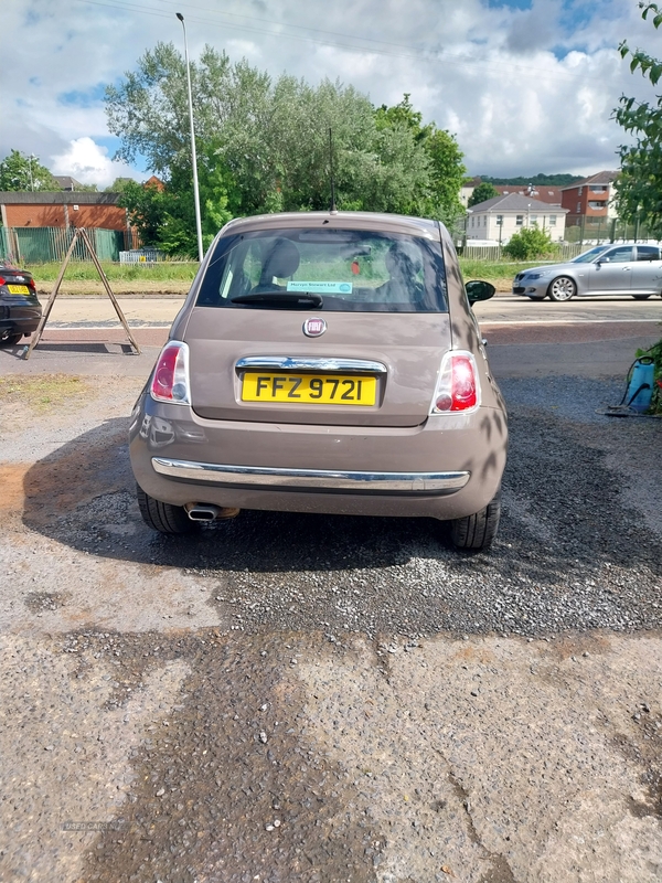 Fiat 500 HATCHBACK in Down