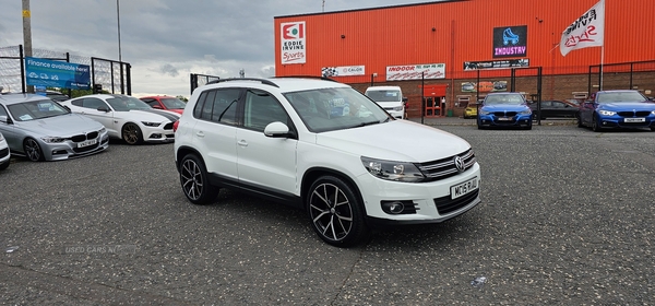 Volkswagen Tiguan DIESEL ESTATE in Down