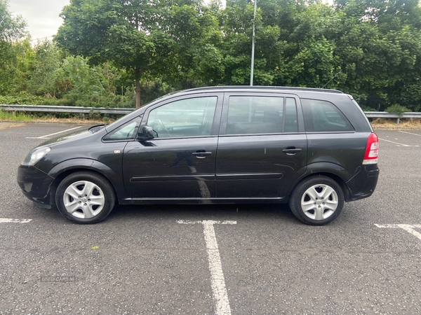 Vauxhall Zafira ESTATE in Armagh