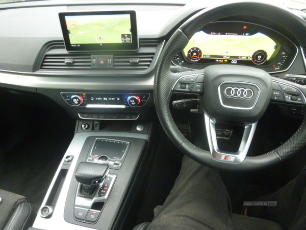 Audi Q5 2.0 40 QUATTRO S/LINE AUTO 4X4 in Down