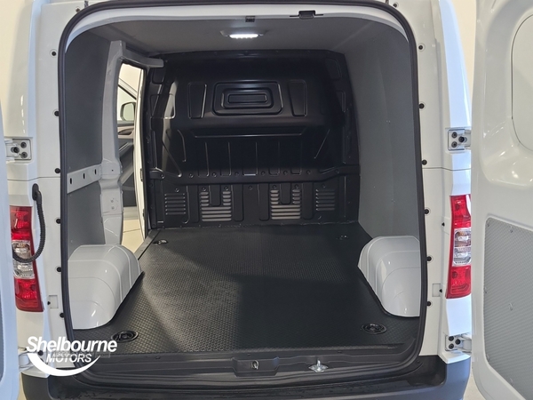 Maxus Deliver 3 90kW H1 Van 50.2kWh Auto in Down