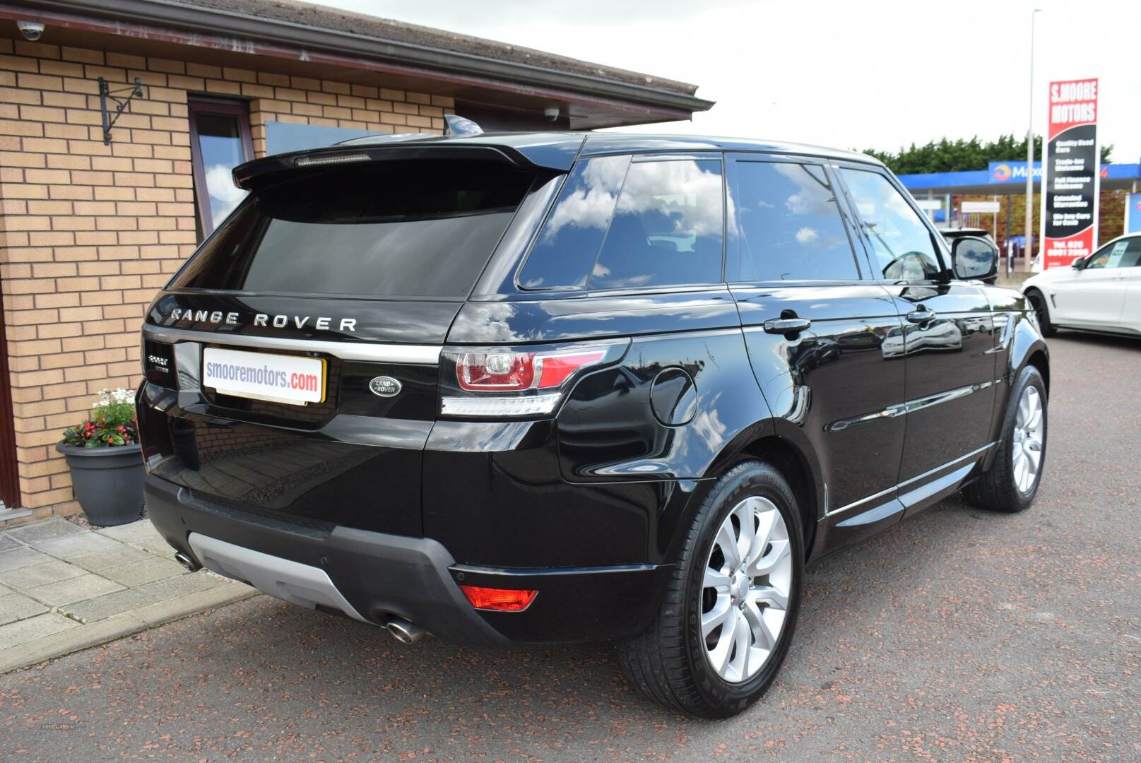 Land Rover Range Rover Sport DIESEL ESTATE in Antrim