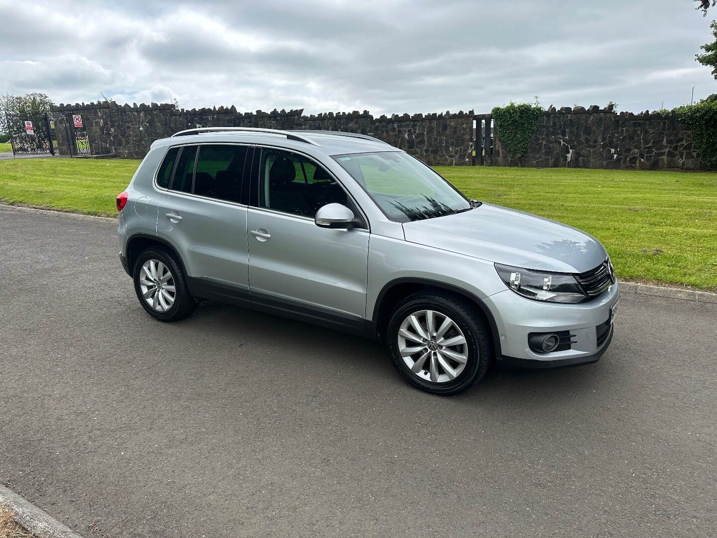 Volkswagen Tiguan DIESEL ESTATE in Antrim