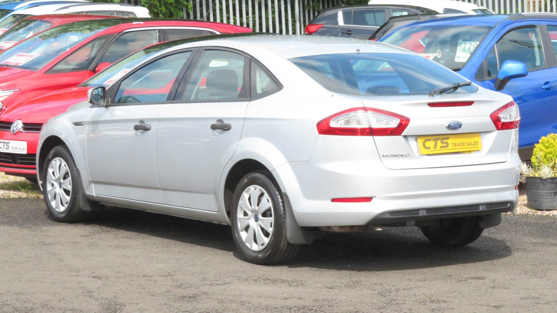 Ford Mondeo DIESEL HATCHBACK in Derry / Londonderry