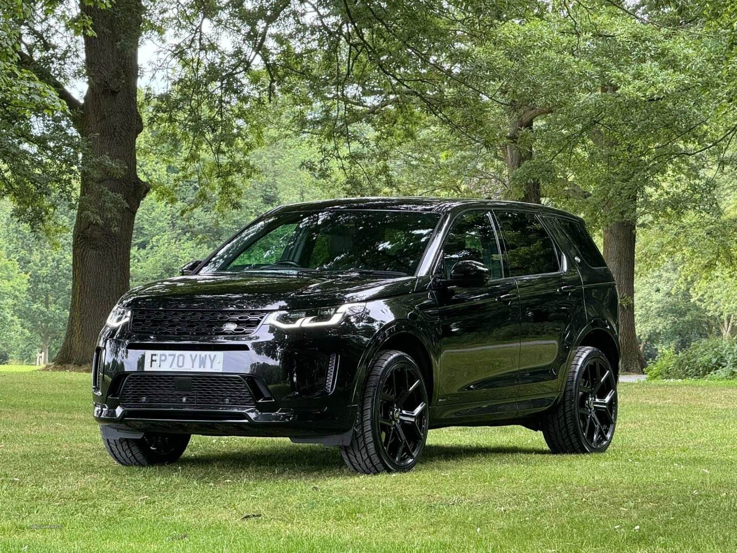 Land Rover Discovery Sport DIESEL SW in Armagh