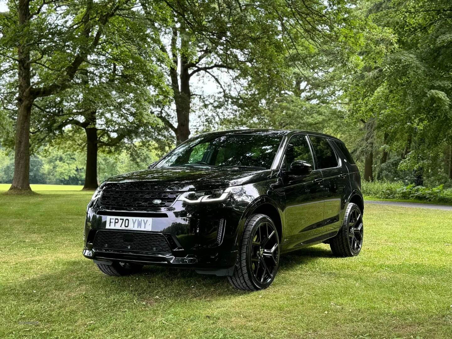 Land Rover Discovery Sport DIESEL SW in Armagh