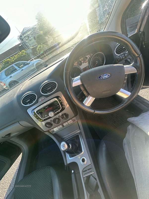 Ford Focus 2.0 TDCi CC-3 2dr [DPF] in Down
