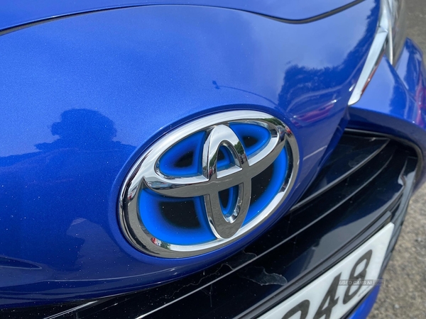 Toyota Yaris 1.5 Hybrid Excel 5Dr Cvt in Antrim