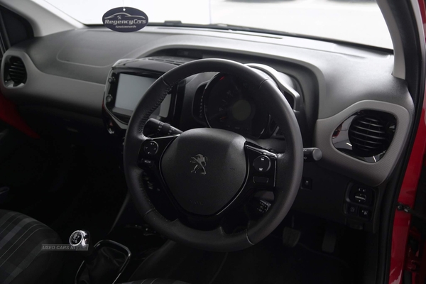 Peugeot 108 1.0 Allure Euro 6 (s/s) 5dr in Down