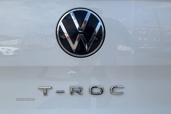 Volkswagen T-Roc 1.5 TSI EVO R-Line 5dr**HEATED SEATS - PARKING SENSORS - APPLE CAR PLAY - CRUISE CONTROL - SAT NAV - R LINE STYLING** in Antrim
