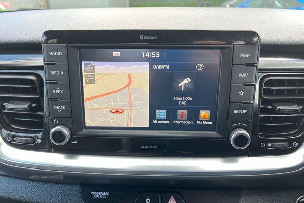 Kia Stonic 1.0T GDi 4 5dr - HEATED FRONT SEAT & STEERING WHEEL, REVERSING CAMERA and SENSORS, BLIND SPOT MONITOR, FULL LEATHER, SAT NAV, KEYLESS GO and more in Antrim