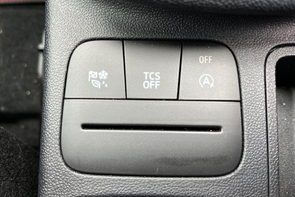 Ford Fiesta 1.0 EcoBoost Hybrid mHEV 125 ST-Line Editi0on 5dr- Reversing Sensors, Sat Nav, Cruise Control, Speed Limiter, Lane Assist, Voice Control, Start Stop in Antrim