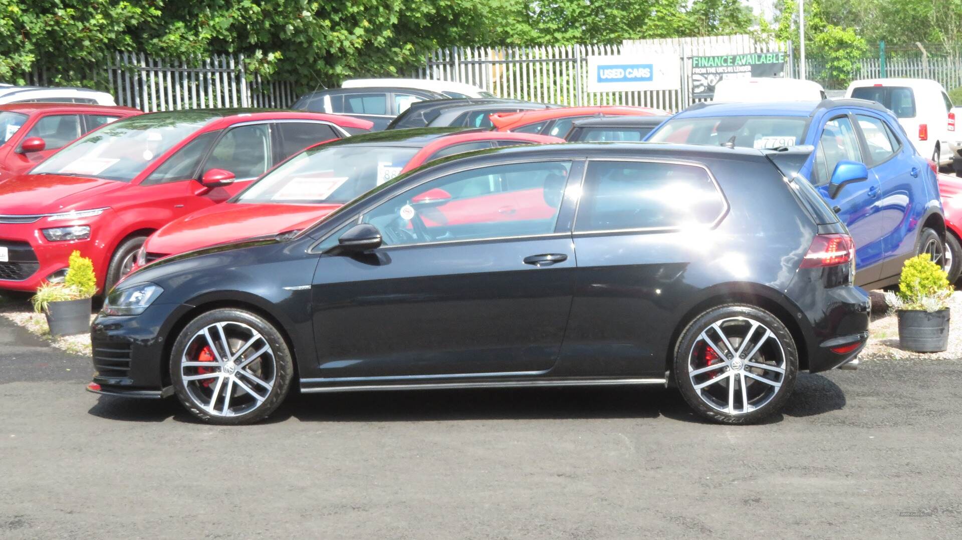 Volkswagen Golf DIESEL HATCHBACK in Derry / Londonderry