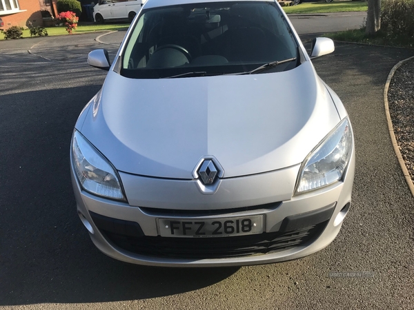 Renault Megane 1.5 dCi 110 Expression 5dr in Down