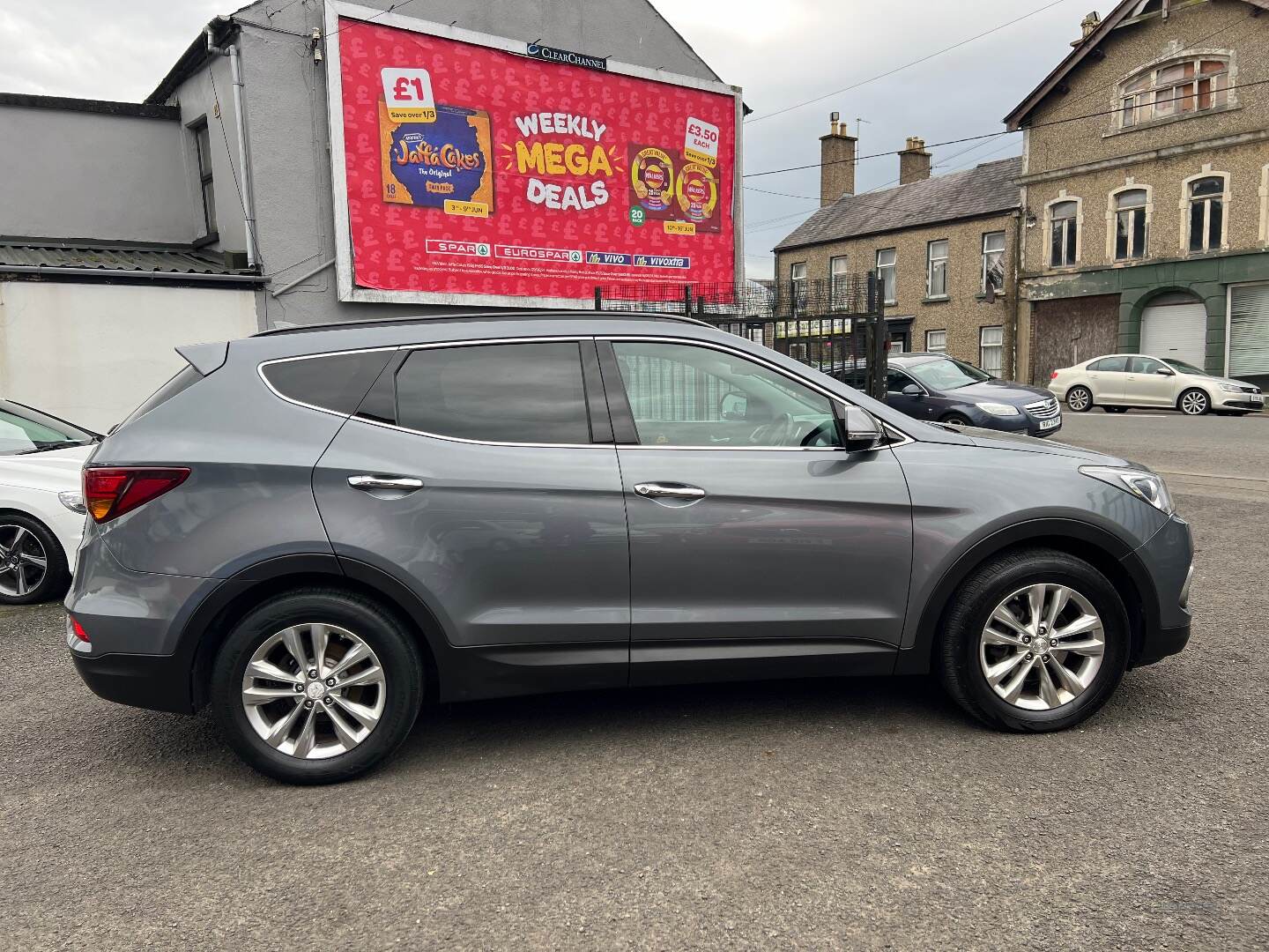 Hyundai Santa Fe DIESEL ESTATE in Antrim