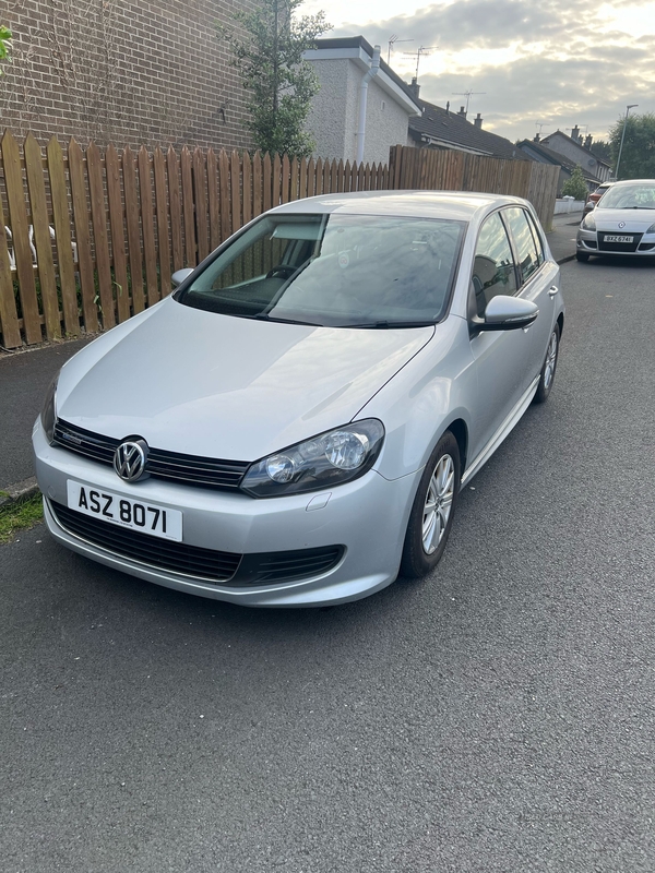 Volkswagen Golf 1.6 TDi 105 BlueMotion 5dr in Down