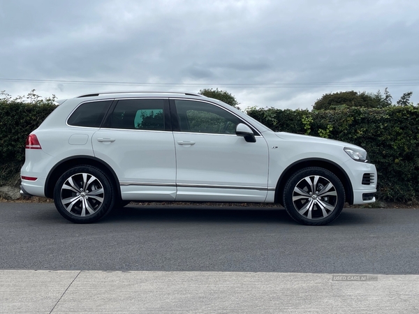 Volkswagen Touareg DIESEL ESTATE in Down