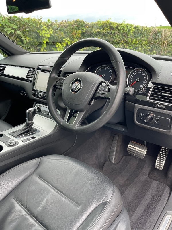 Volkswagen Touareg DIESEL ESTATE in Down