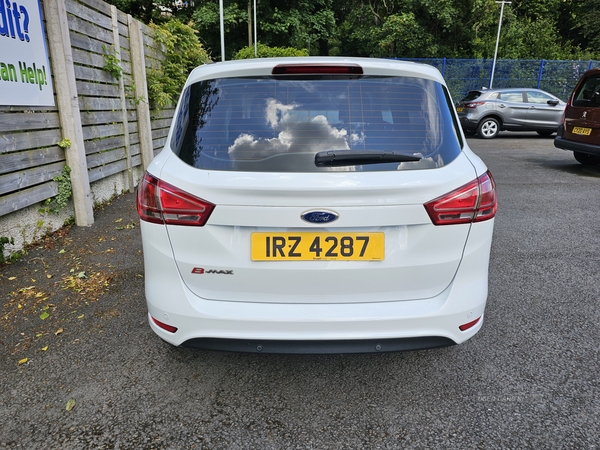 Ford B-Max Zetec 1.6 Zetec *Auto* in Armagh