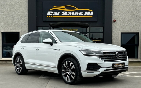 Volkswagen Touareg 3.0 V6 SEL TDI 5d 282 BHP in Tyrone