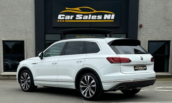 Volkswagen Touareg 3.0 V6 SEL TDI 5d 282 BHP in Tyrone