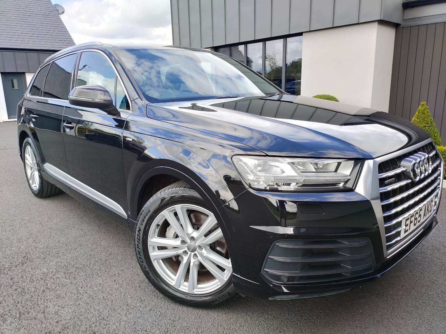 Audi Q7 DIESEL ESTATE in Armagh