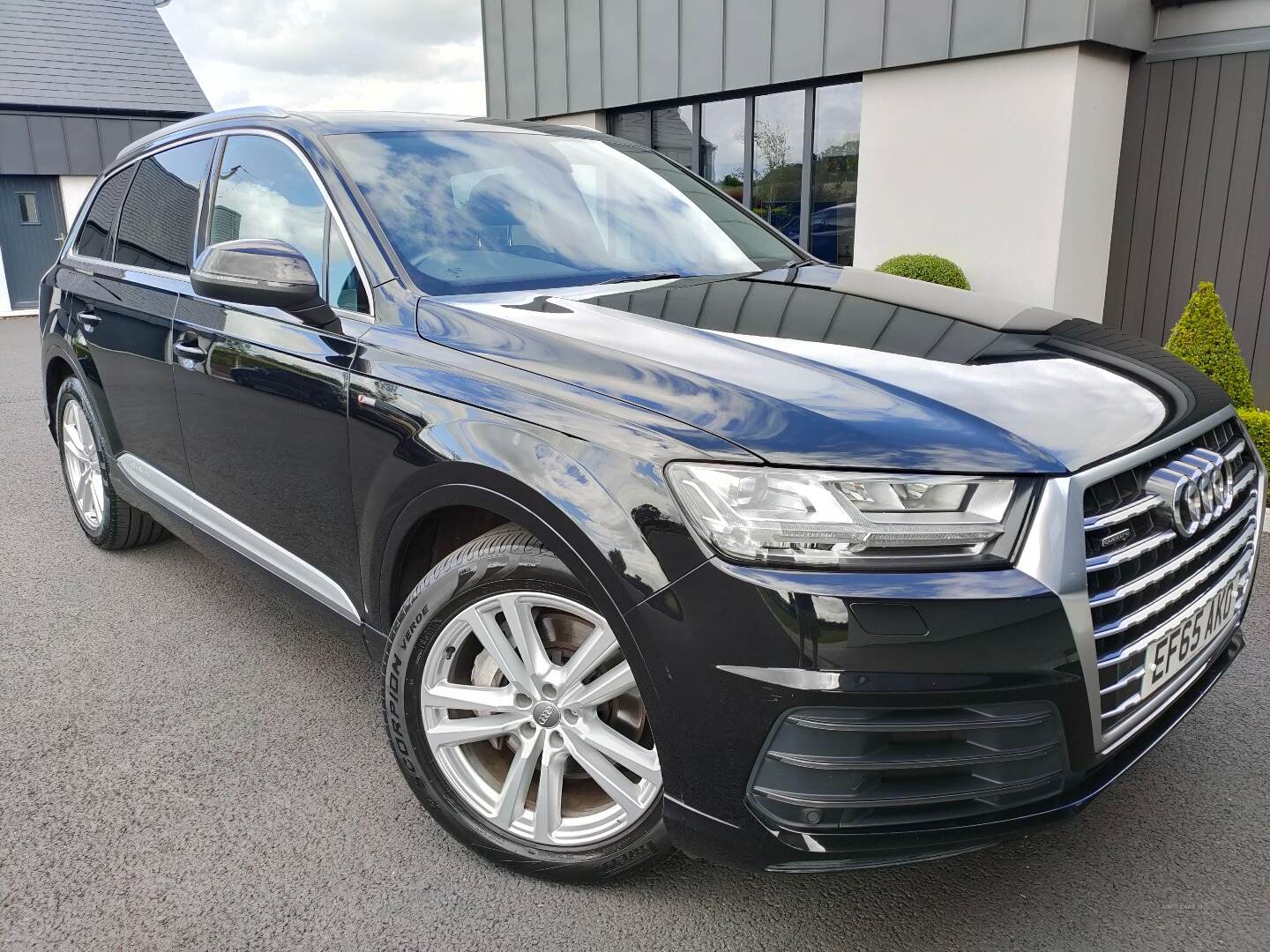 Audi Q7 DIESEL ESTATE in Armagh