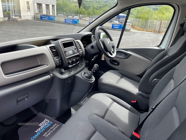 Renault Trafic SWB DIESEL in Tyrone