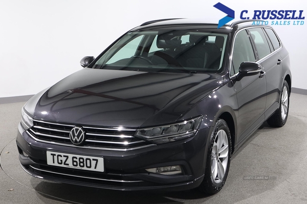 Volkswagen Passat DIESEL ESTATE in Down